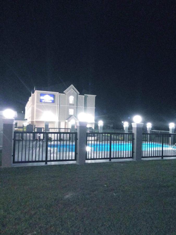 Microtel Inn & Suites By Wyndham Camp Lejeune/Jacksonville Zewnętrze zdjęcie